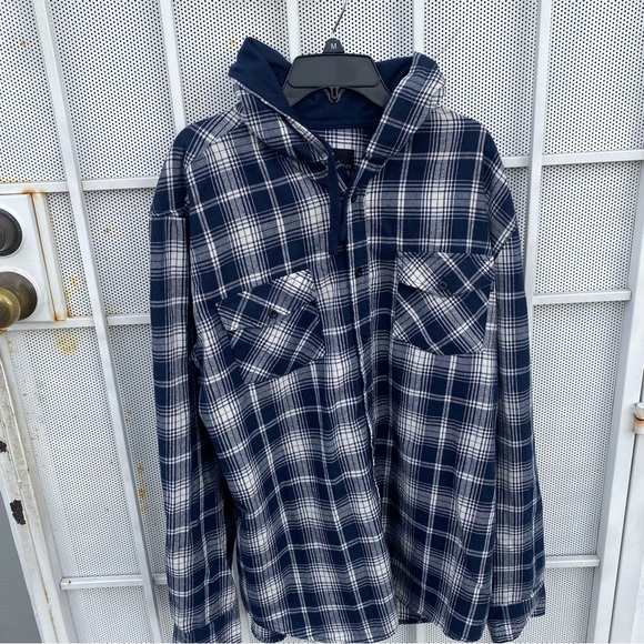 Molokai men’s XL hooded long sleeve button-up flannel shirt black & white plaid - Picture 5 of 8